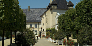 chateau-de-pizay-facade-6