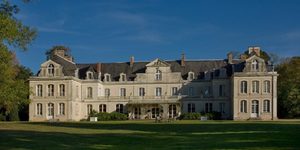 chateau-des-briottieres-hotel-seminaire-facade-a