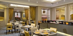 hotel-california-paris-champs-elysees-restaurant-1