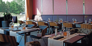 intercity-hotel-berlin-brandenburg-airport-germany-hessen-seminar-meeting-restaurant