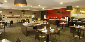 residhome-suites-paris-senart-restaurant-2