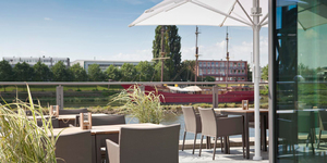 steigenberger-hotel-bremen-germany-hotel-seminaire-terrasse-exterieure